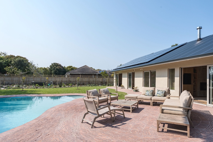 To Let 4 Bedroom Property for Rent in Tokai Western Cape